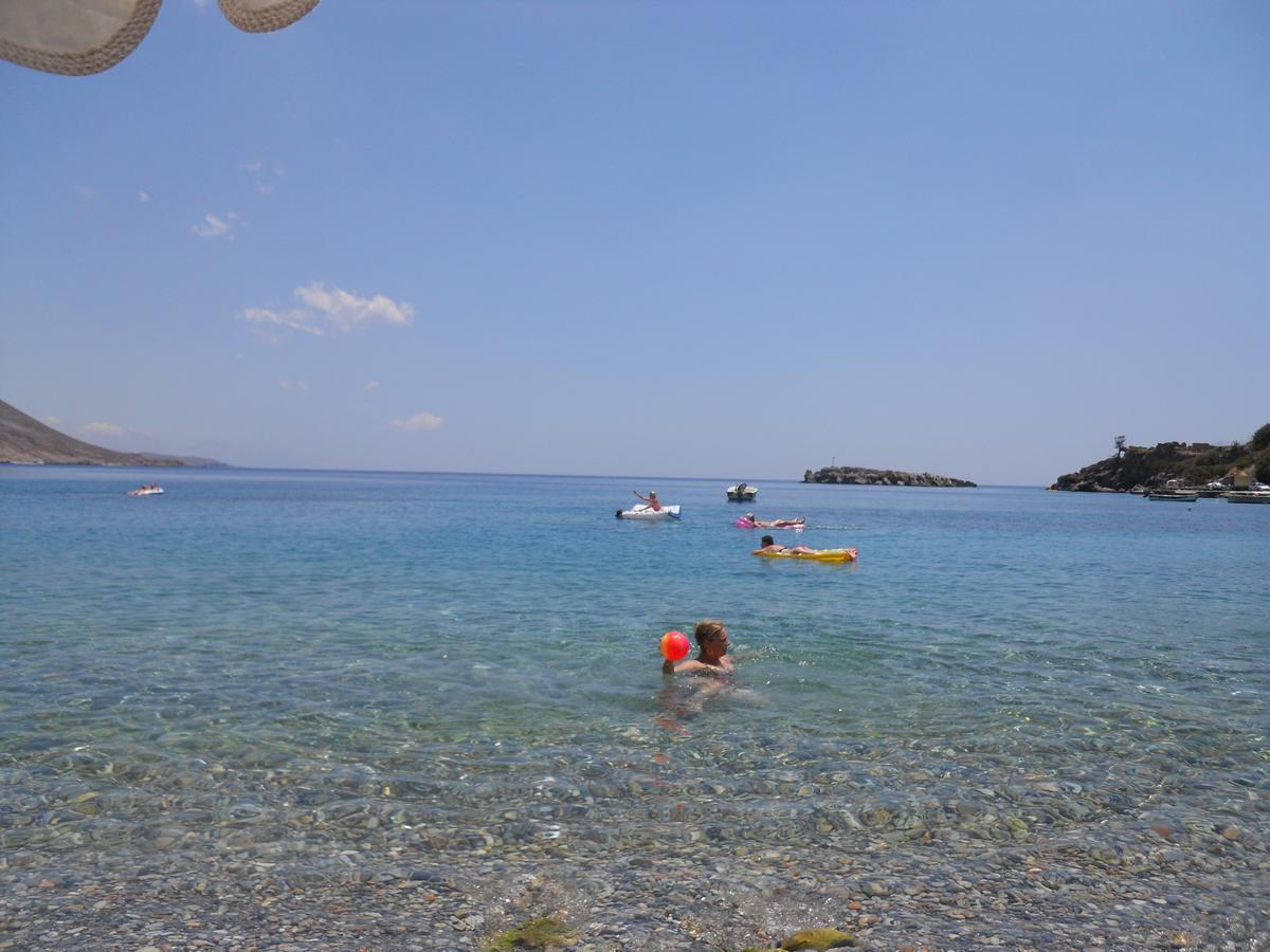 Daskalogiannis Hotel Loutro Exterior photo