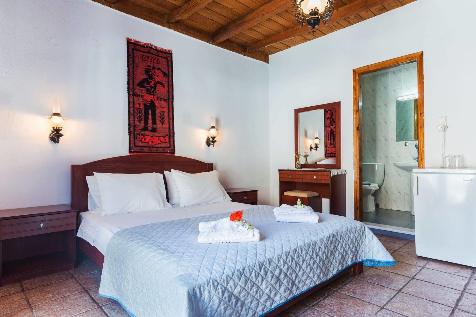Daskalogiannis Hotel Loutro Exterior photo